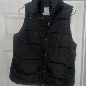 Old Navy Black Quilted Vest